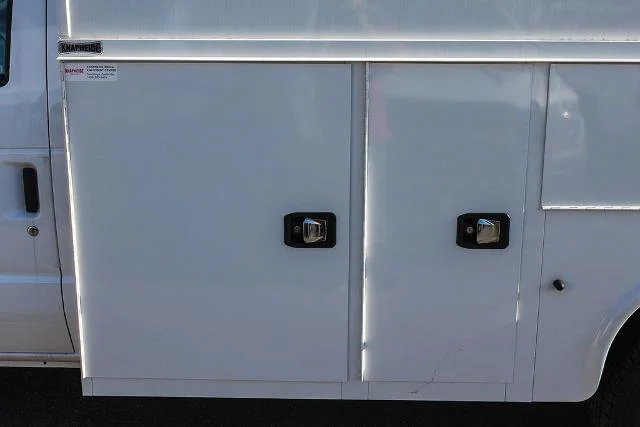 New 2026 Oxford White Ford E-350 SRW image 45