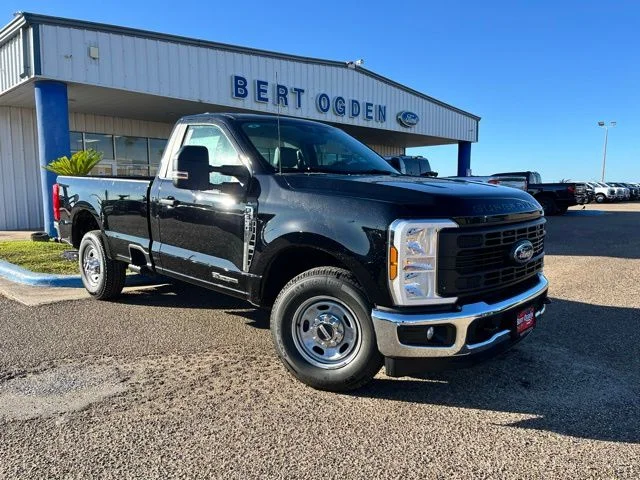 2026 Ford Super Duty F-350® XL