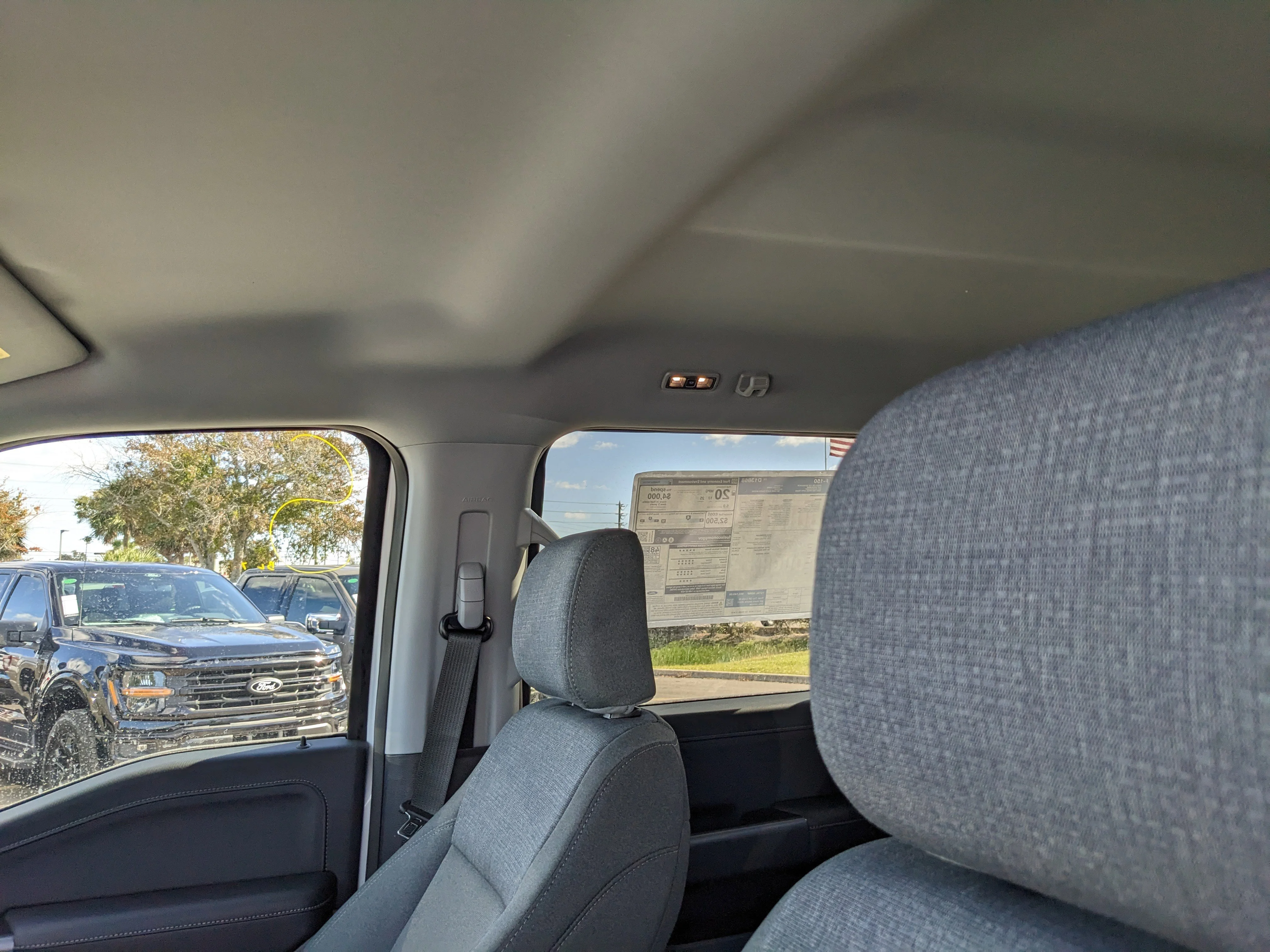 New 2026 Oxford White Ford XLT image 20