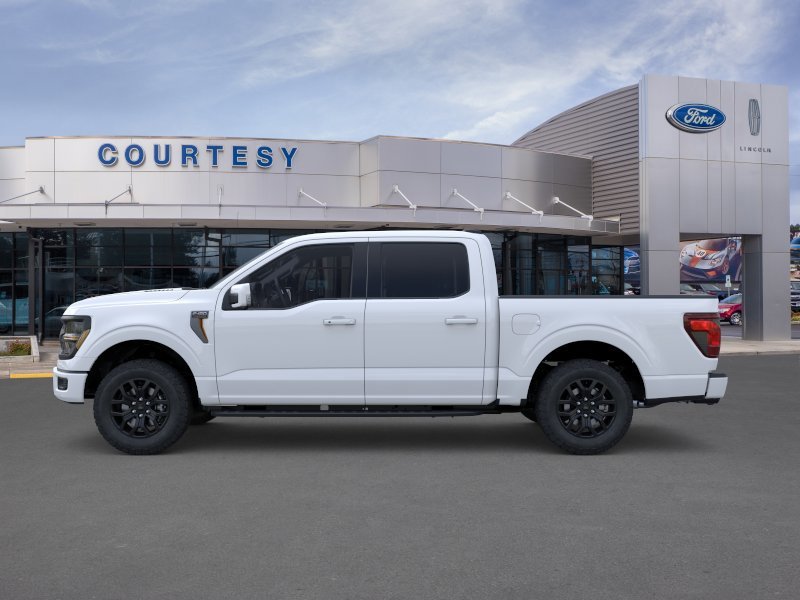 New 2026 Oxford White Ford Tremor® image 3