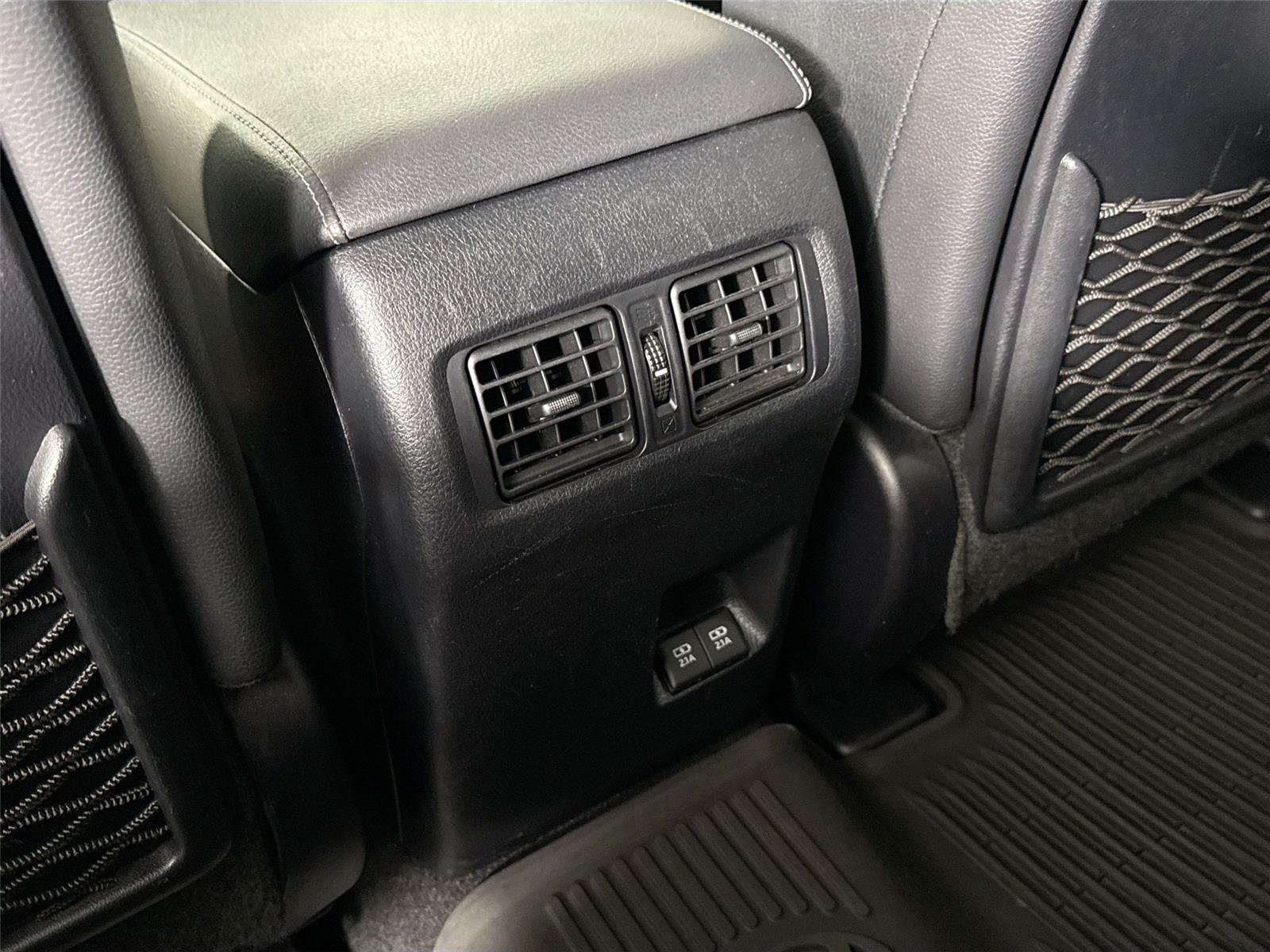 Used 2020 Blizzard Pearl Toyota Limited image 36