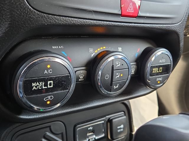 Used 2017 Red Jeep Latitude image 15