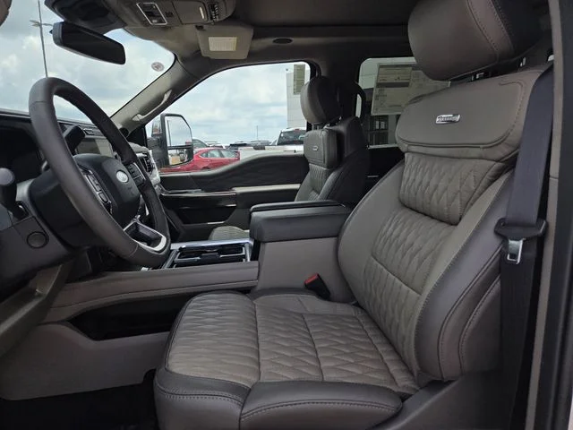 New 2026 Star White Metallic Tri-Coat Ford F-350® Platinum® image 11