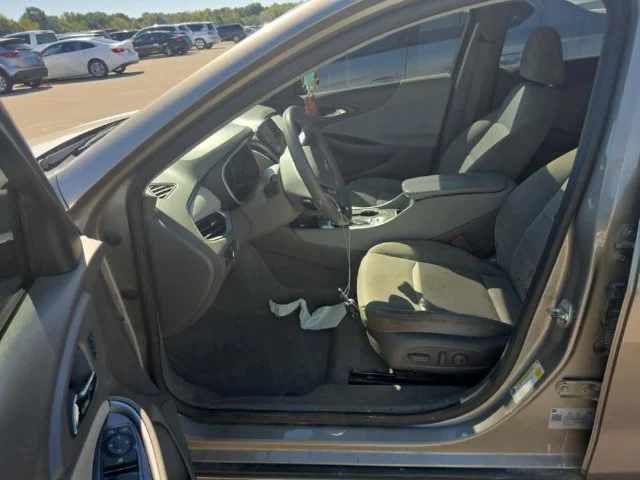 Used 2024 Gray Chevrolet LT image 6