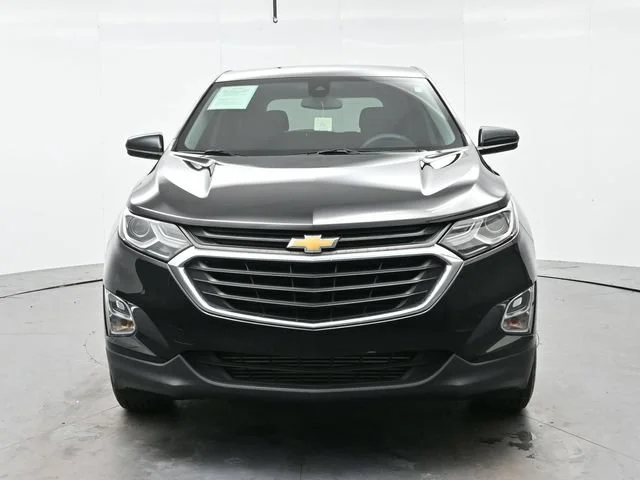 Used 2021 MOSAIC BLACK METALLIC Chevrolet LT image 2