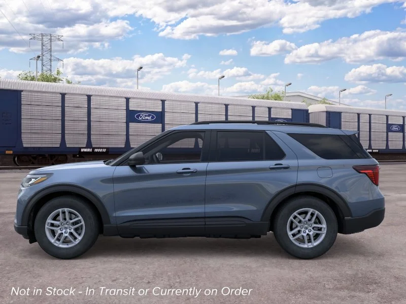 New 2026 Vapor Blue Metallic Ford Active image 3