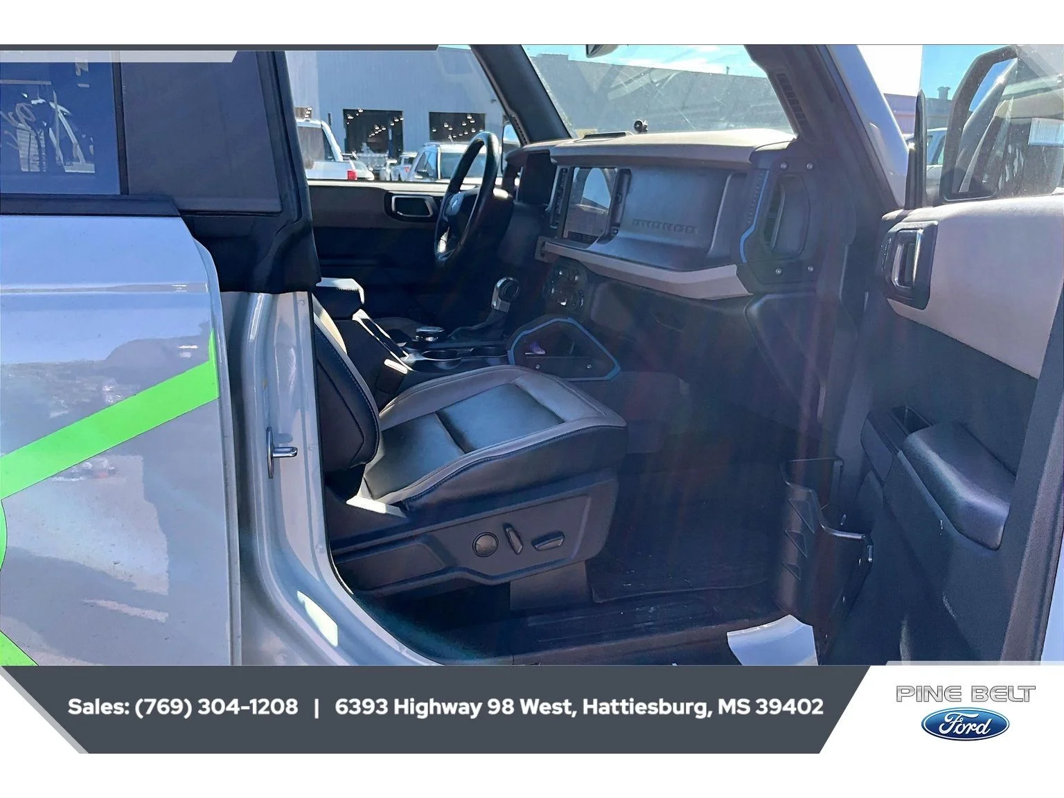 Used 2024 Cactus Gray Ford Wildtrak image 5