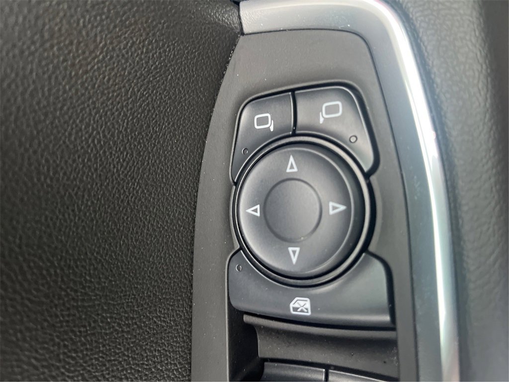 2025 Chevrolet Silverado 1500 LT - Photo 41