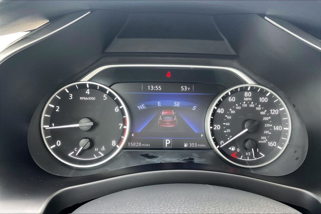 Used 2017 Red Nissan SV image 22