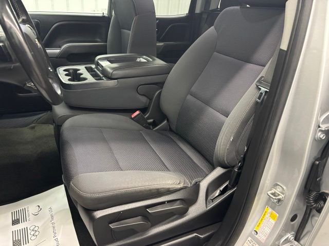 Used 2018 Silver Chevrolet LT image 13