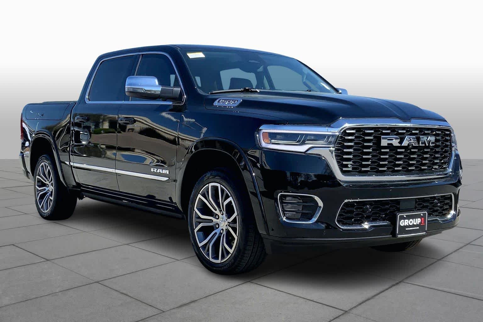 New 2026 Diamond Black Crystal Pearl-Coat Exterior Paint RAM Tungsten image 2