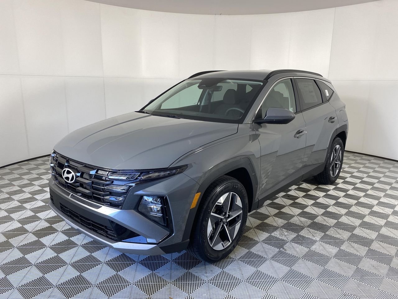 New 2026 Gray Hyundai SEL image 23