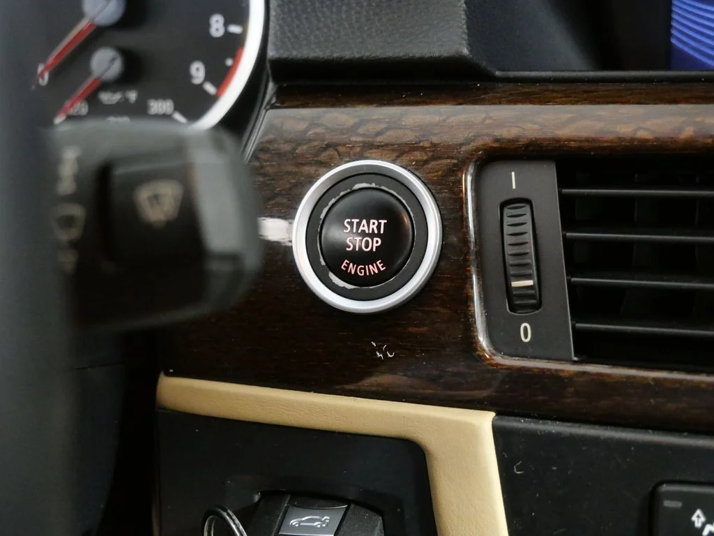 Used 2009 Black BMW Base image 19
