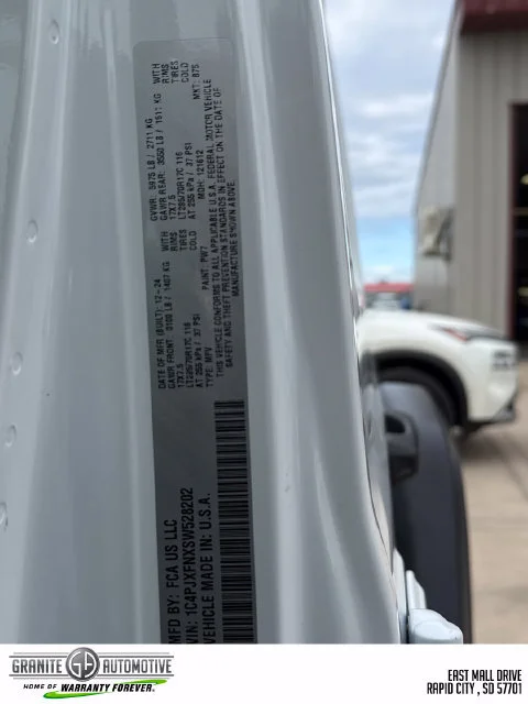 2025 Jeep Wrangler 4-Door Rubicon - Photo 29