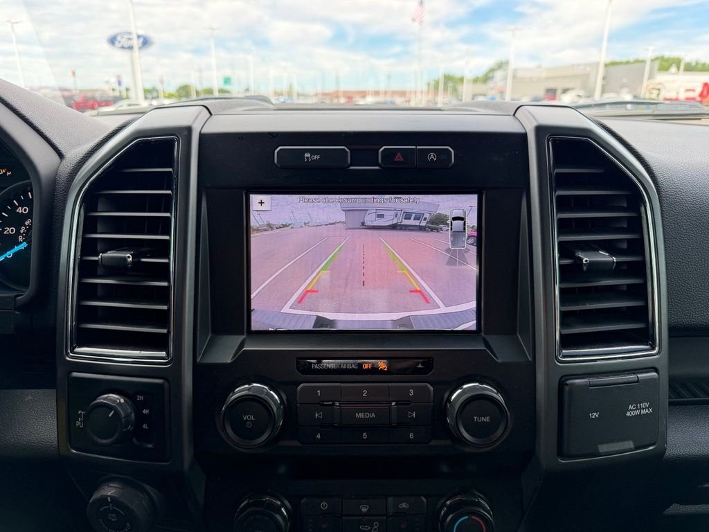 Used 2019 Black Ford XLT image 13