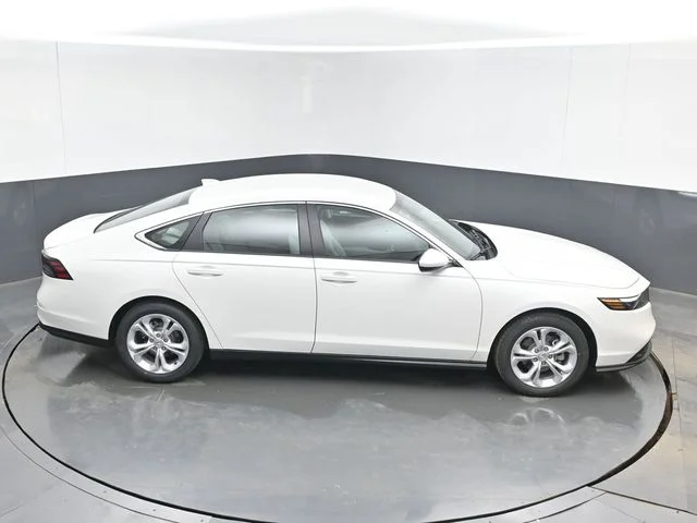 New 2026 Platinum White Pearl Honda LX image 40