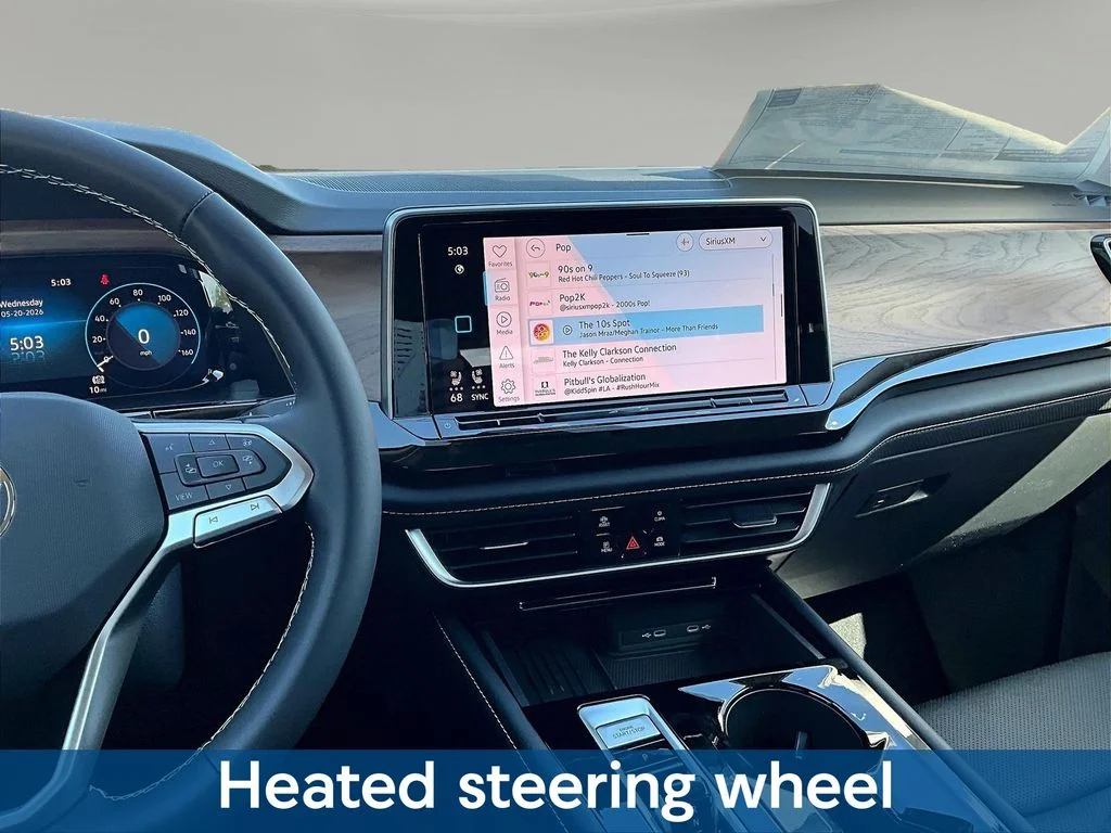 New 2026 White/off-white Volkswagen SE w/Technology image 10