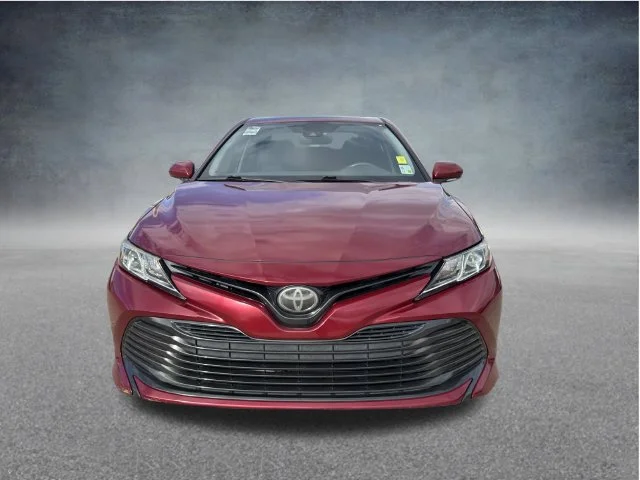 Used 2018 Red Toyota LE image 5