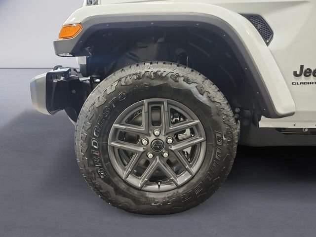 New 2026 Bright White Clearcoat Jeep Sport S image 14