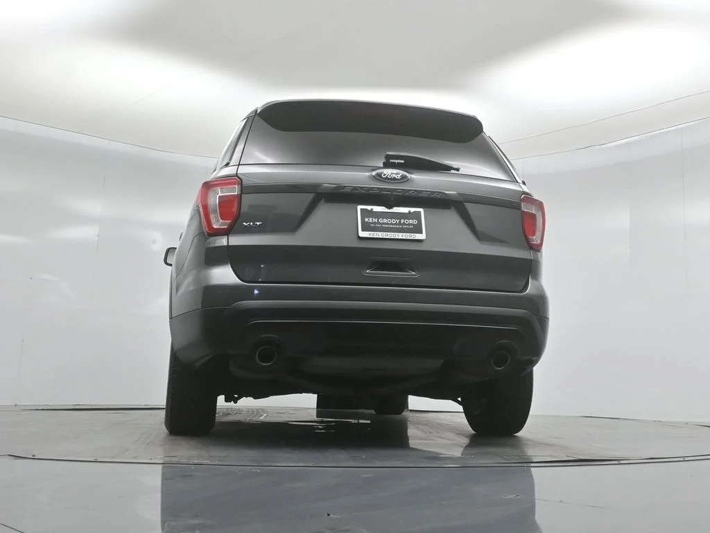 Certified Used 2017 Gray Ford XLT image 50