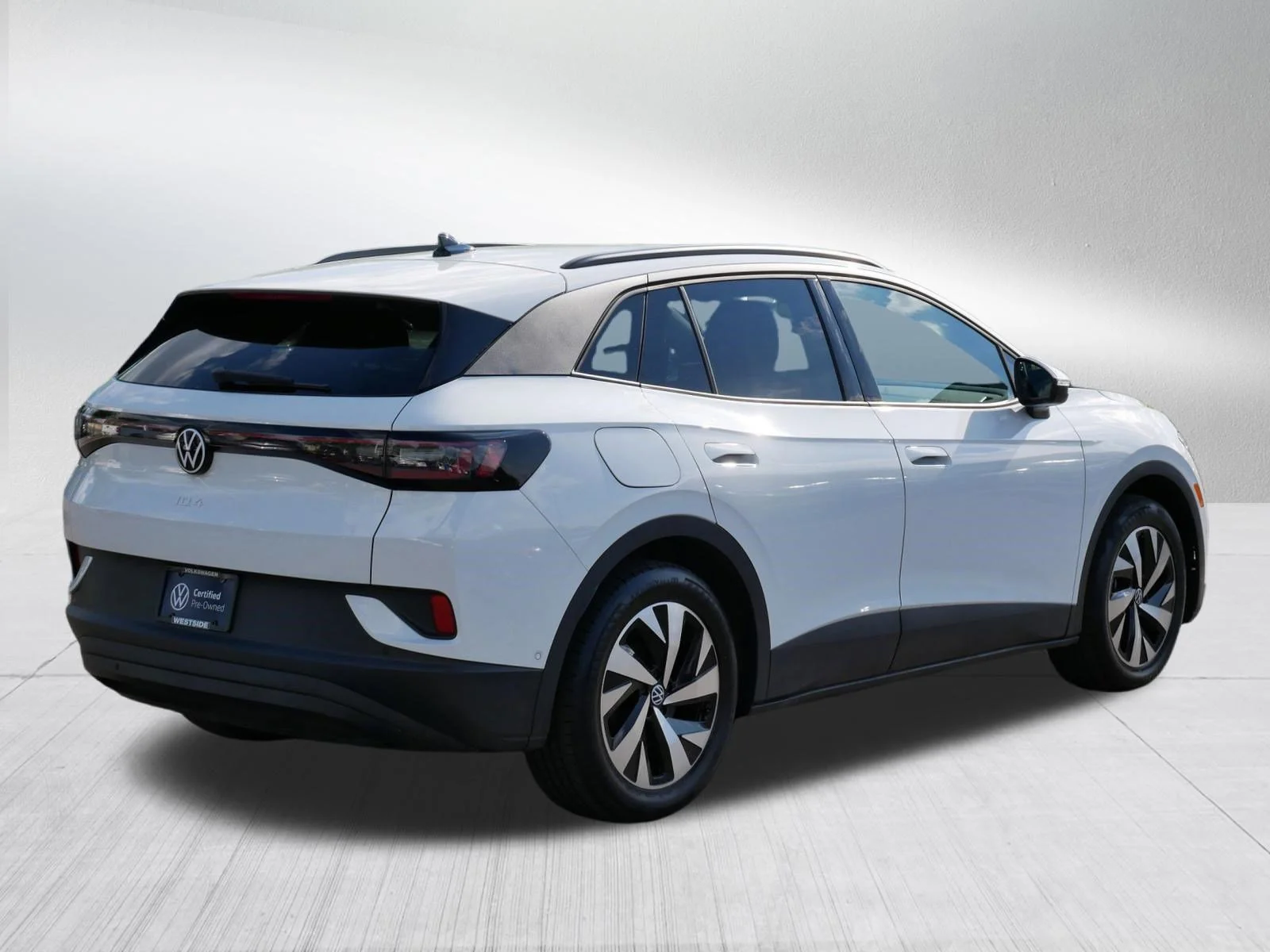 Certified Used 2024 Pure White Volkswagen Standard image 7