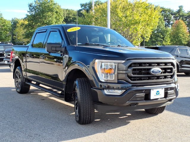 Used 2022 Black Metallic Ford XLT image 6