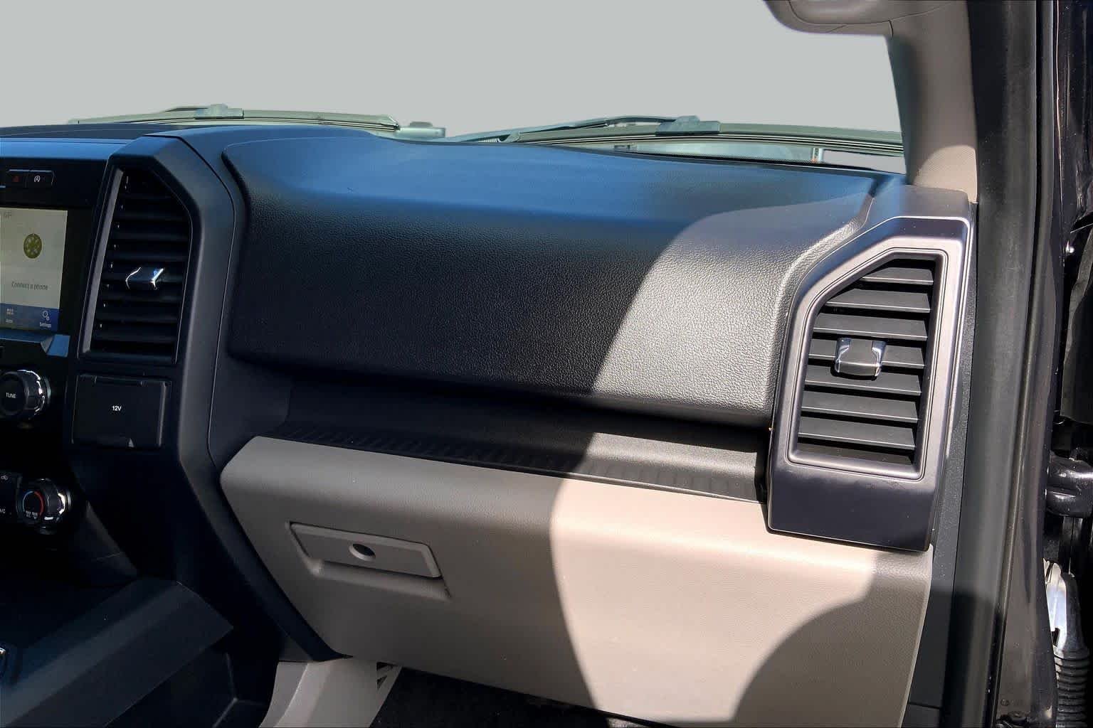 Used 2020 Agate Black Metallic Ford XL image 19