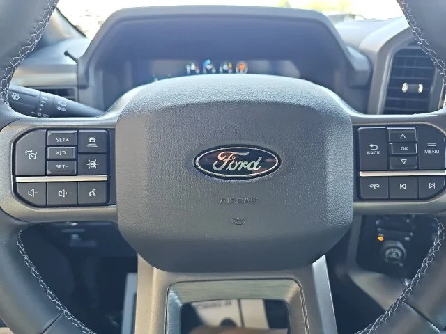 New 2026 Agate Black Metallic Ford XLT image 50