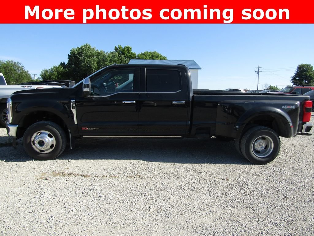 Used 2025 Ford F-350 Super Duty Lariat with VIN 1FT8W3DM7SEC17728 for sale in Kansas City