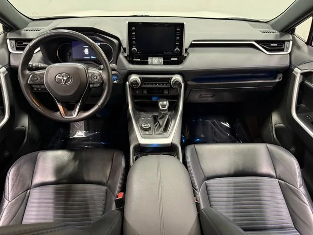 Used 2020 White Toyota XSE image 33