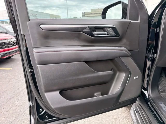 Used 2025 Black Chevrolet RST image 23