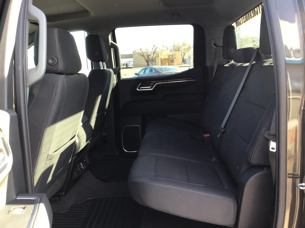 Used 2023 Harvest Bronze Metallic Chevrolet LT (2FL) image 10