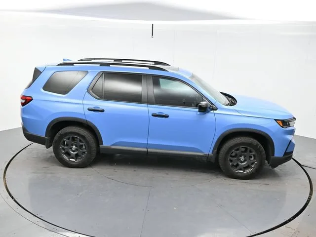 Used 2025 Blue Honda TrailSport image 24