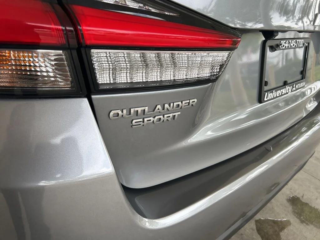 Used 2024 Gray Mitsubishi  image 16