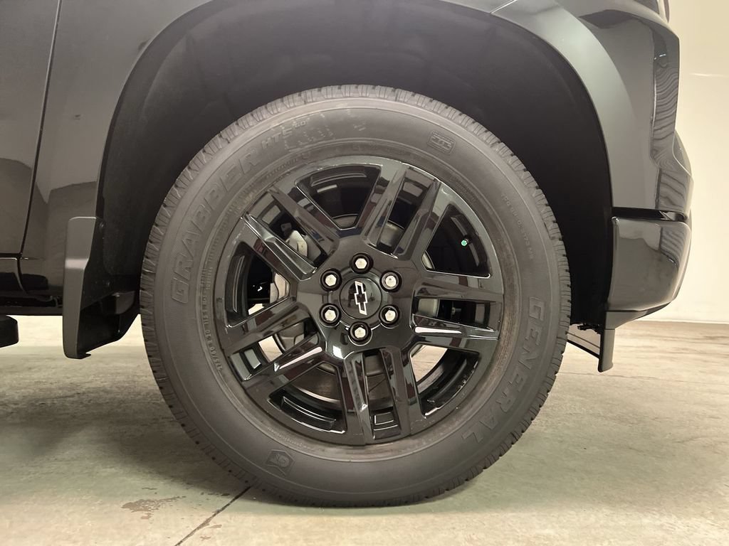 2026 Chevrolet Silverado 1500 Custom - Photo 10