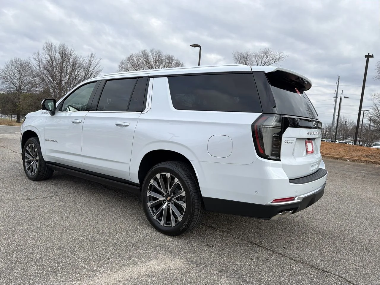 New 2026 Polar White Tricoat Chevrolet High Country image 6