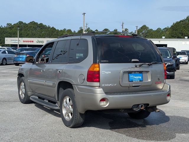 Used 2002 Gray GMC SLT image 3