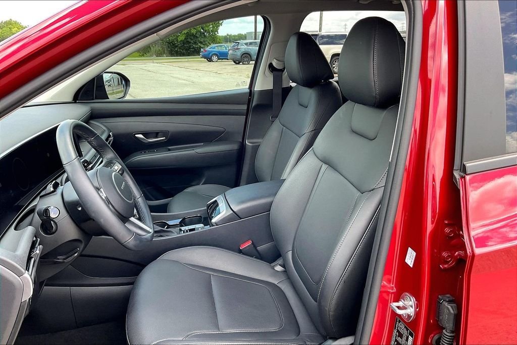 Used 2026 Red Hyundai SEL Premium image 18