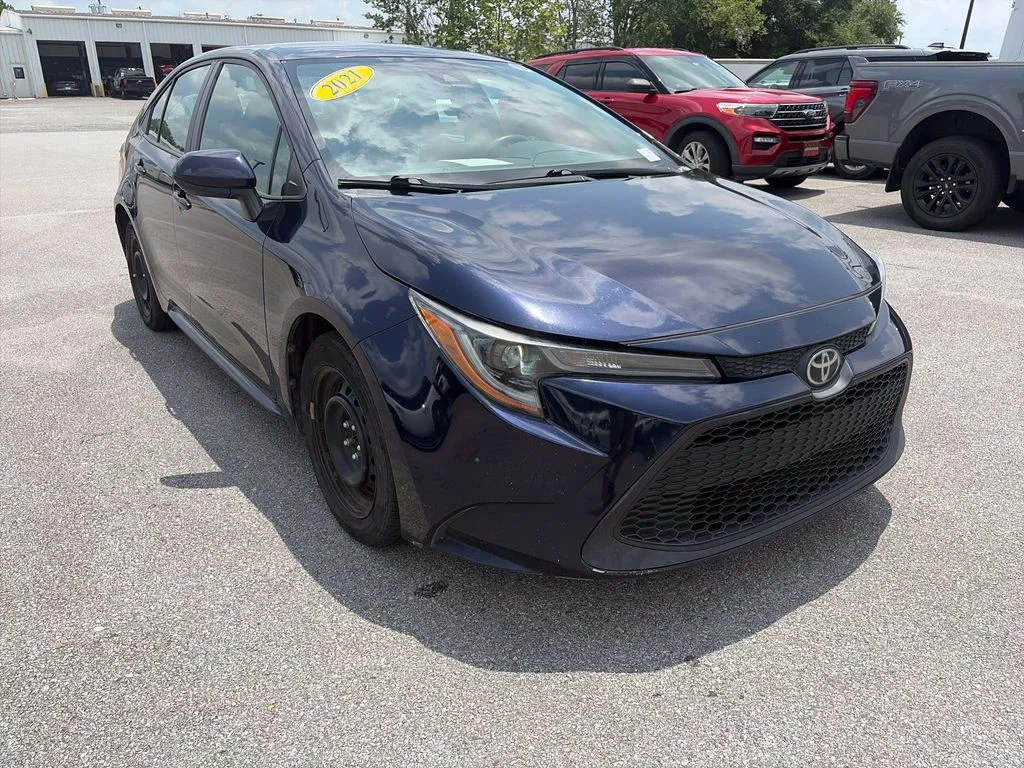Used 2021 Blue Toyota LE image 12