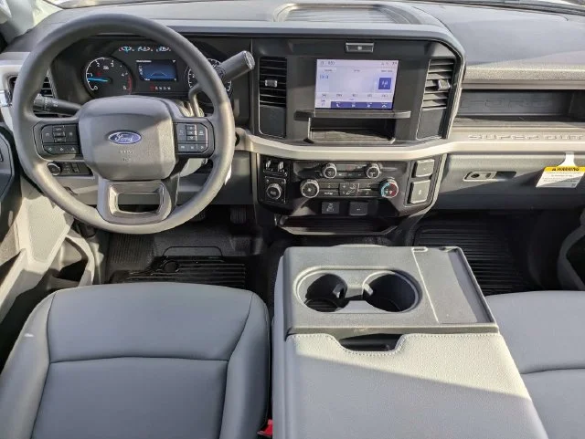New 2027 Oxford White Ford F-350® XL image 14