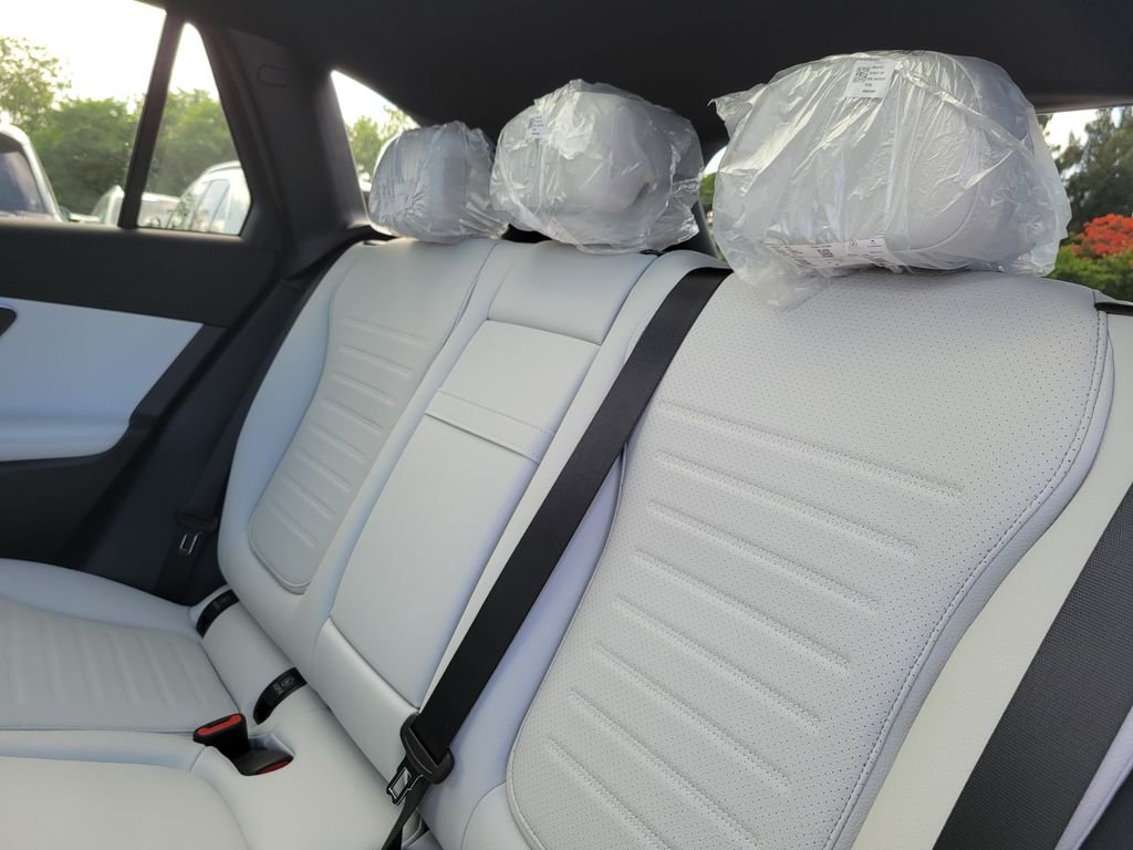 New 2026 Cirrus Silver Metallic Mercedes-Benz GLC 300 image 9