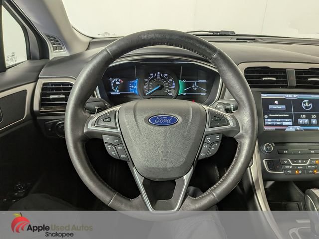 Used 2016 White Ford SE image 19