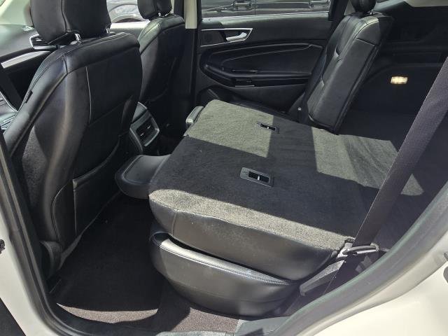 Used 2019 White Platinum Tri-Coat Metallic FORD TITANIUM image 32