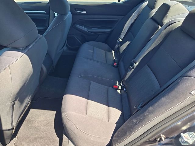 Used 2022 Gray Nissan 2.5 SV image 9