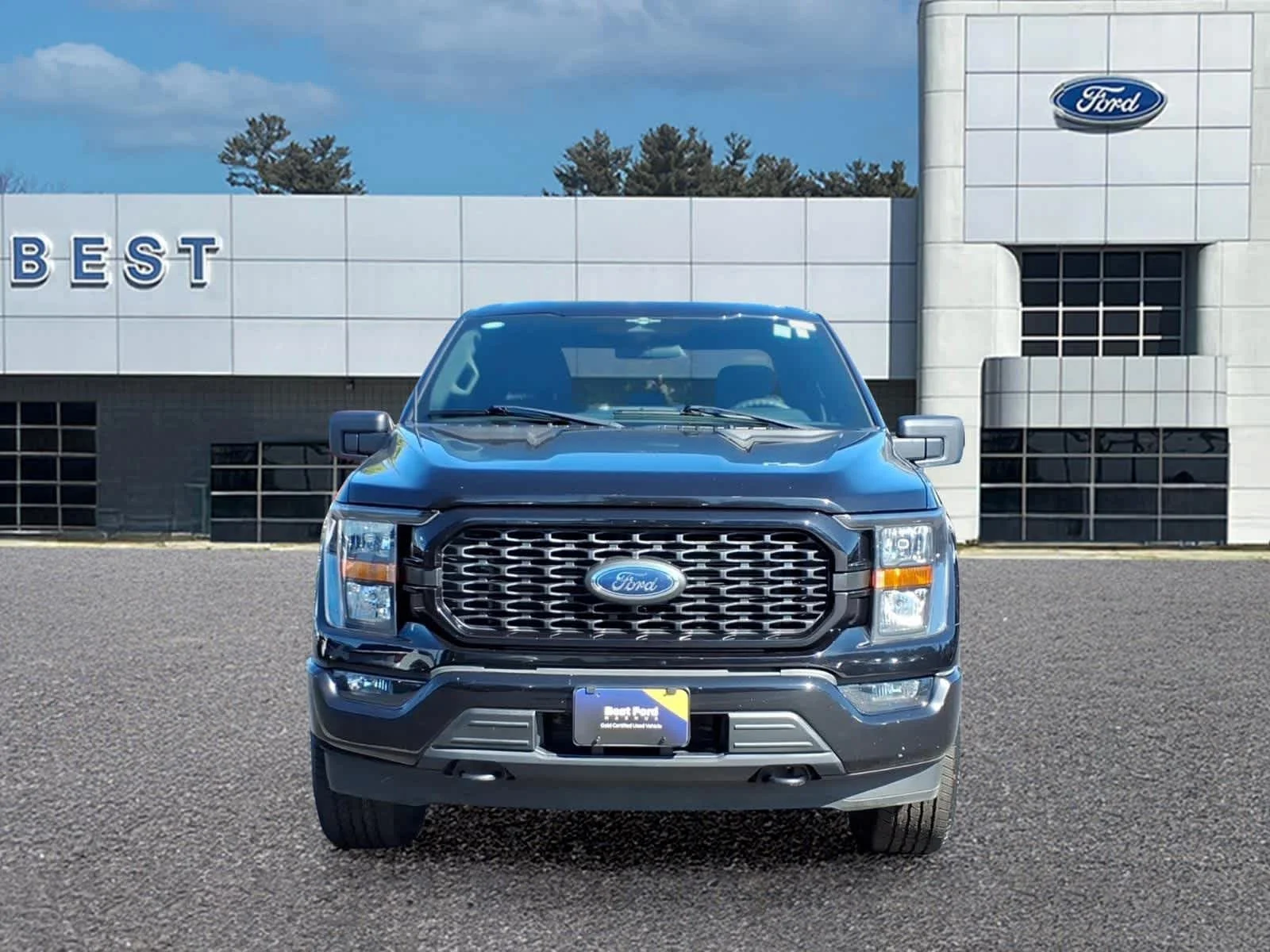 Used 2023 Agate Black Metallic Ford XL image 10