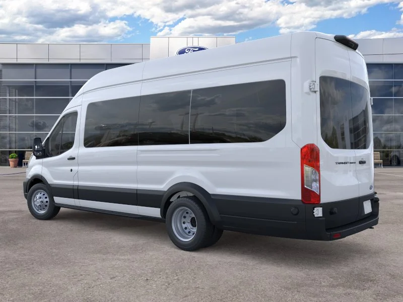 New 2026 Oxford White Ford Passenger Van XL image 7