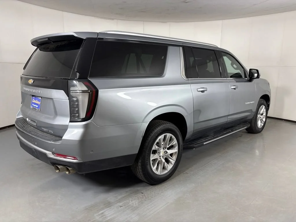Certified Used 2025 Sterling Gray Metallic Chevrolet Premier image 10