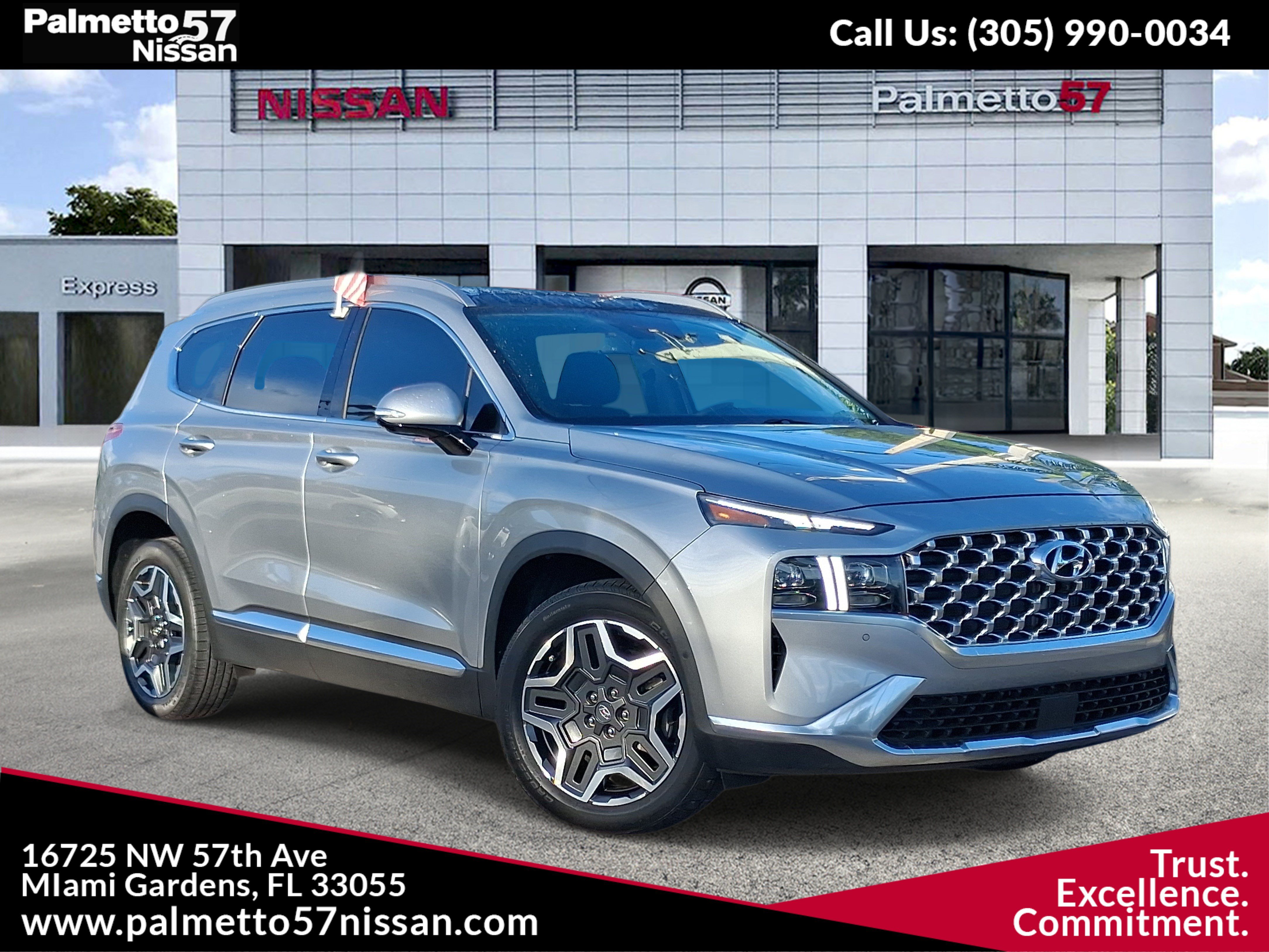 Used 2023 Silver Hyundai Limited image 1