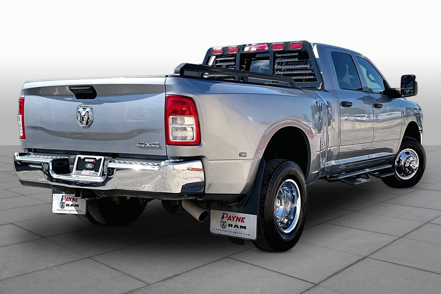 Certified Used 2023 Billet Silver Metallic Clearcoat Ram Tradesman image 7