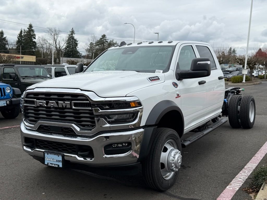 New 2026 Bright White Clearcoat RAM Tradesman image 4
